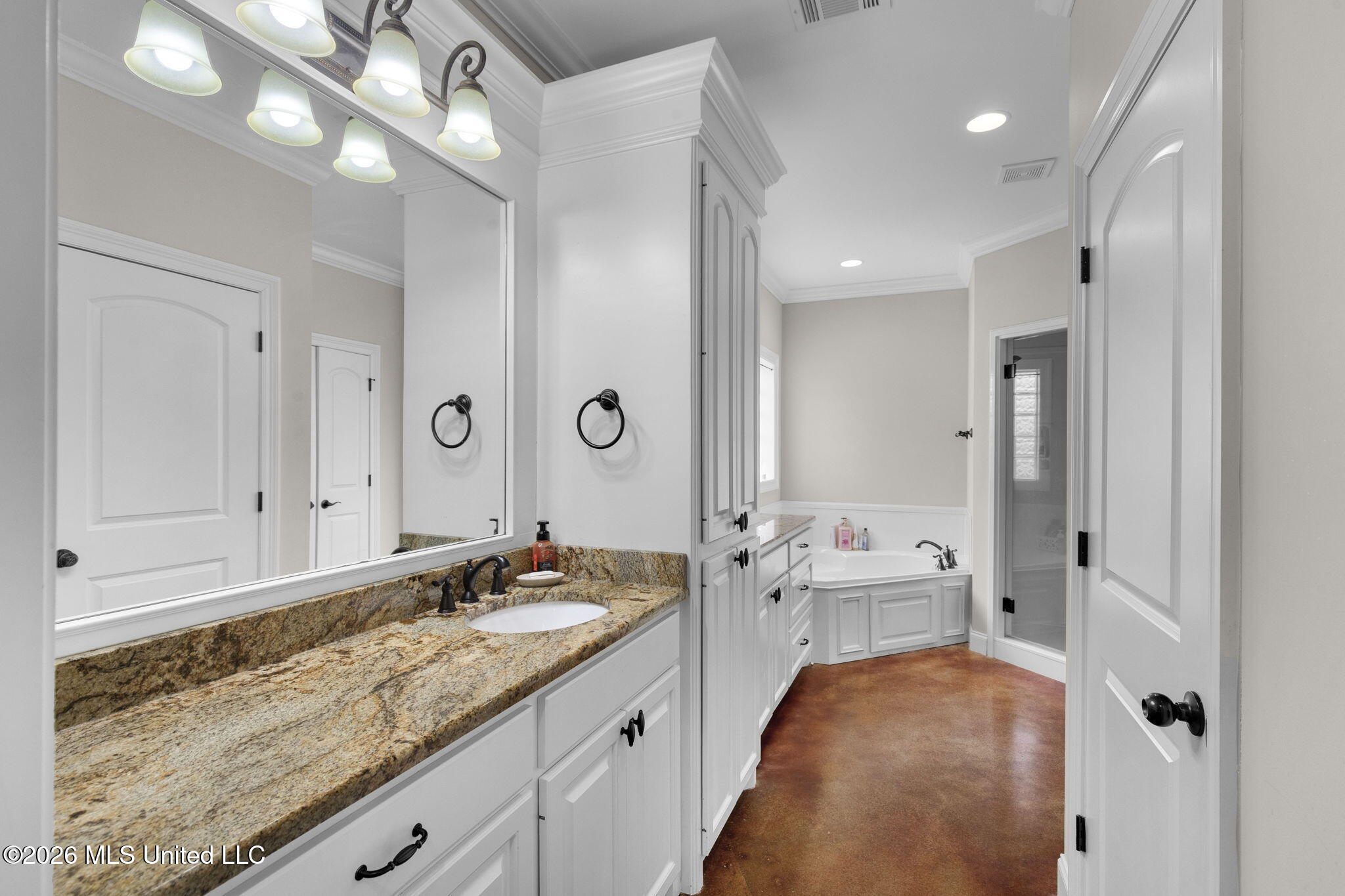 712 Leesburg Road Pelahatchie, MS 39145 - Photo 17 of 43 31-web-or-mls-712 Leesburg-32