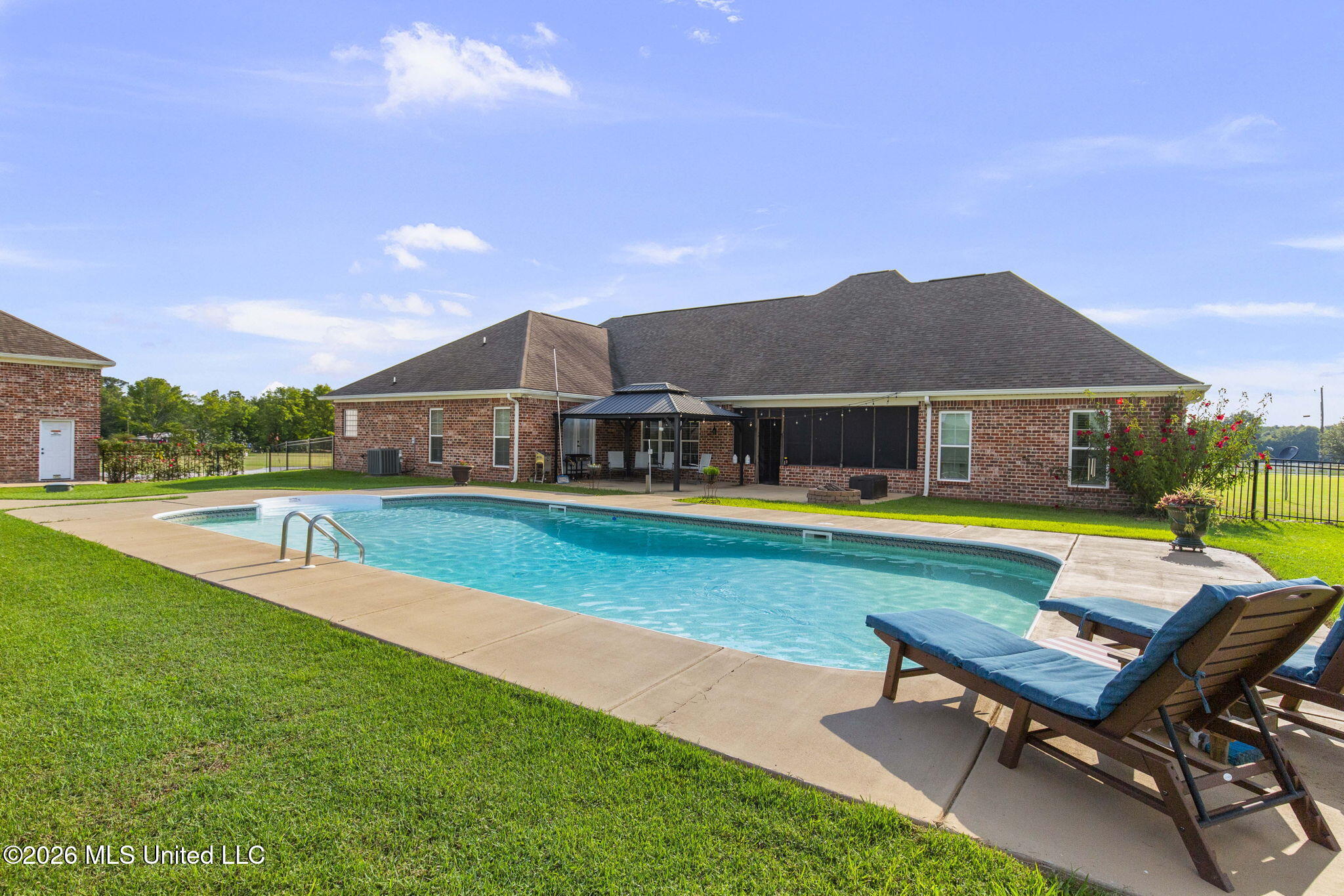 712 Leesburg Road Pelahatchie, MS 39145 - Photo 33 of 43 91-web-or-mls-712 Leesburg-86