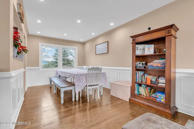 $745,000 | 8 Kilmer Drive, Manalapan, NJ 07726