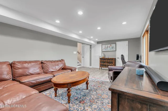 $745,000 | 8 Kilmer Drive, Manalapan, NJ 07726