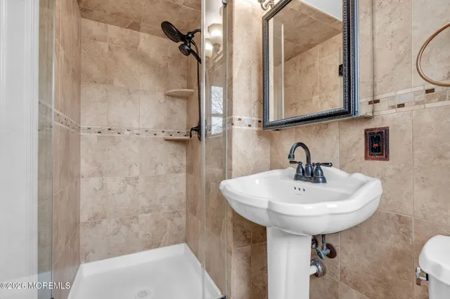 $745,000 | 8 Kilmer Drive, Manalapan, NJ 07726