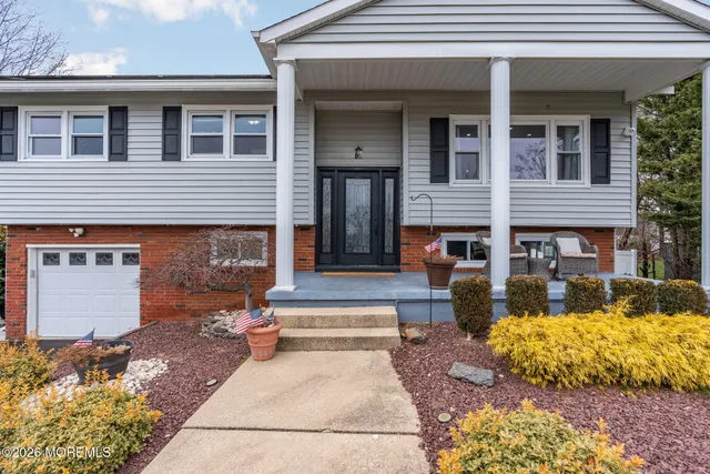 $745,000 | 8 Kilmer Drive, Manalapan, NJ 07726