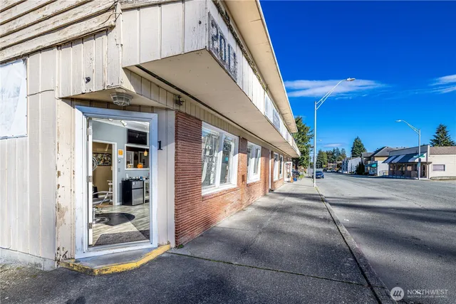 $998,000 | 2011 Madison Street, Everett, WA 98203