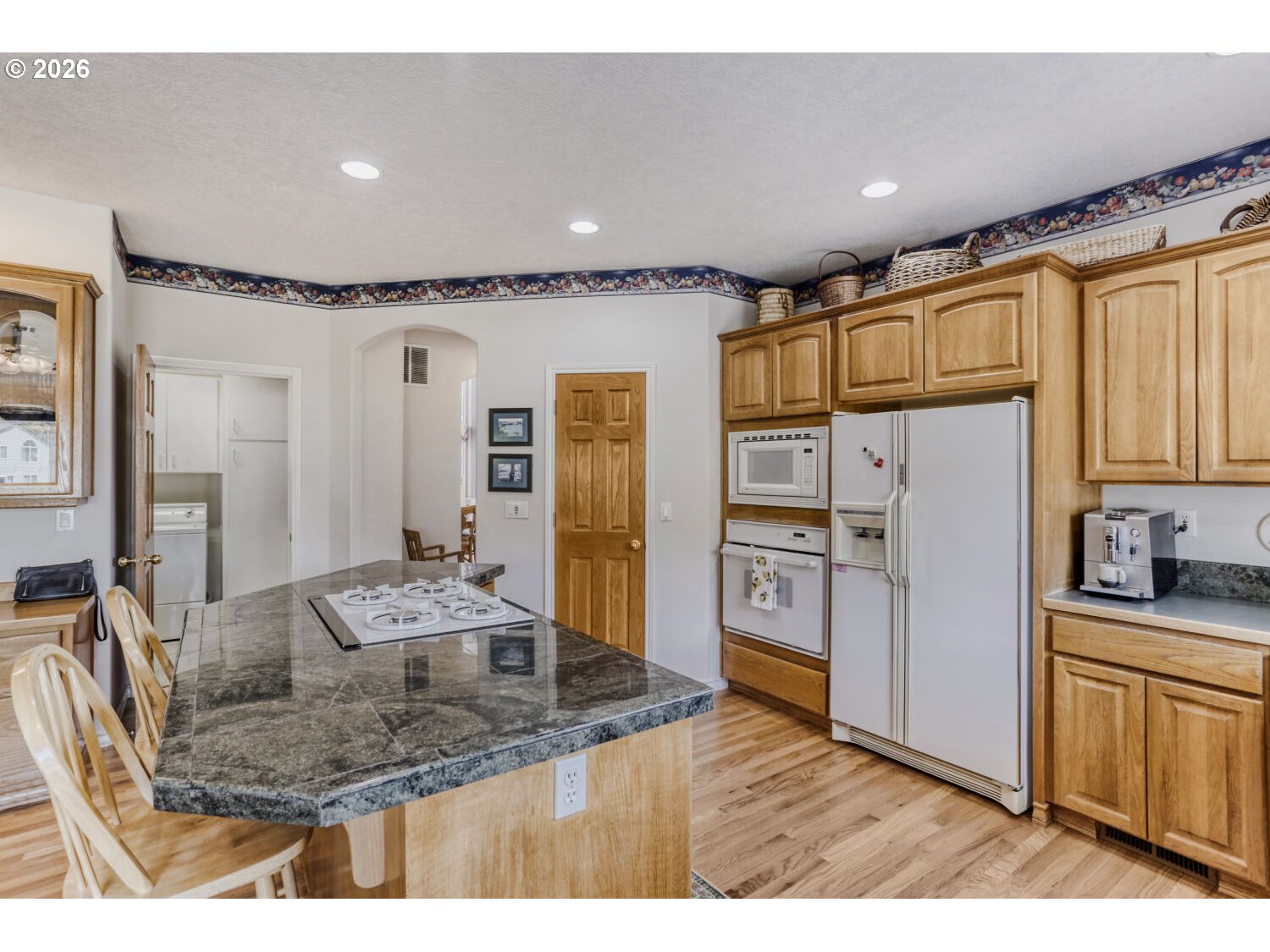 2357 Southwest Linneman Drive Gresham, OR 97080 - Photo 11 of 47