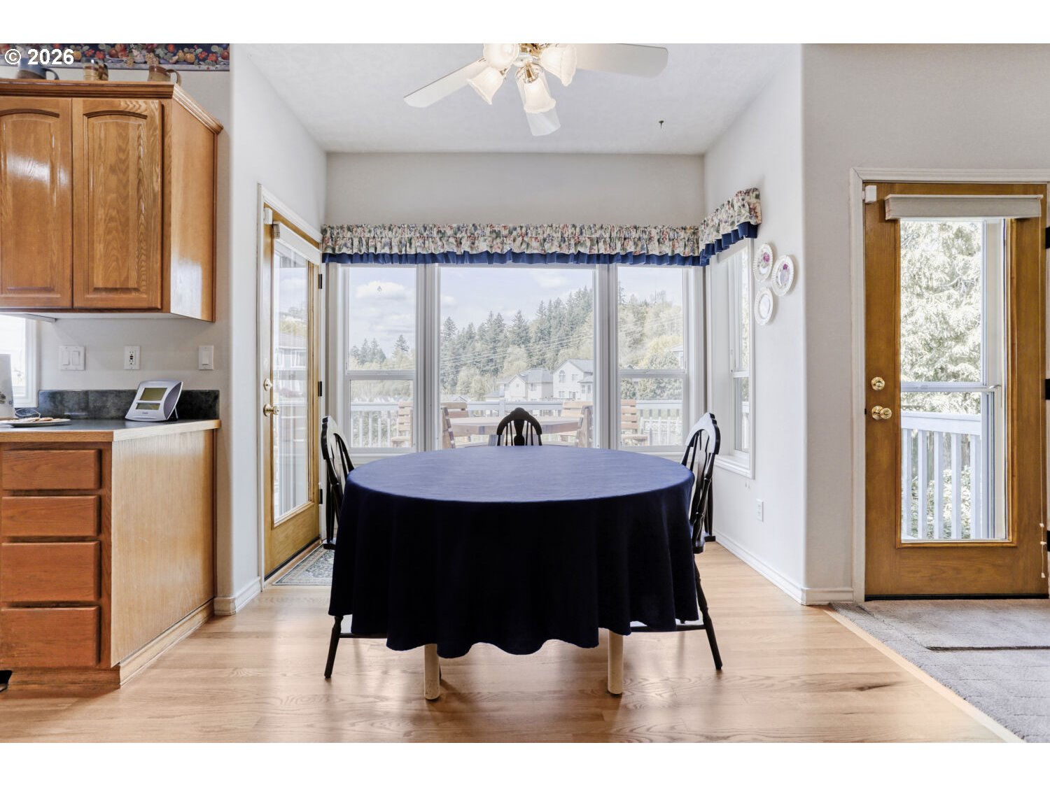 2357 Southwest Linneman Drive Gresham, OR 97080 - Photo 14 of 47