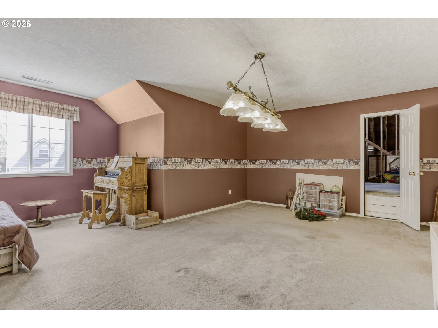 2357 Southwest Linneman Drive Gresham, OR 97080 - Photo 34 of 47