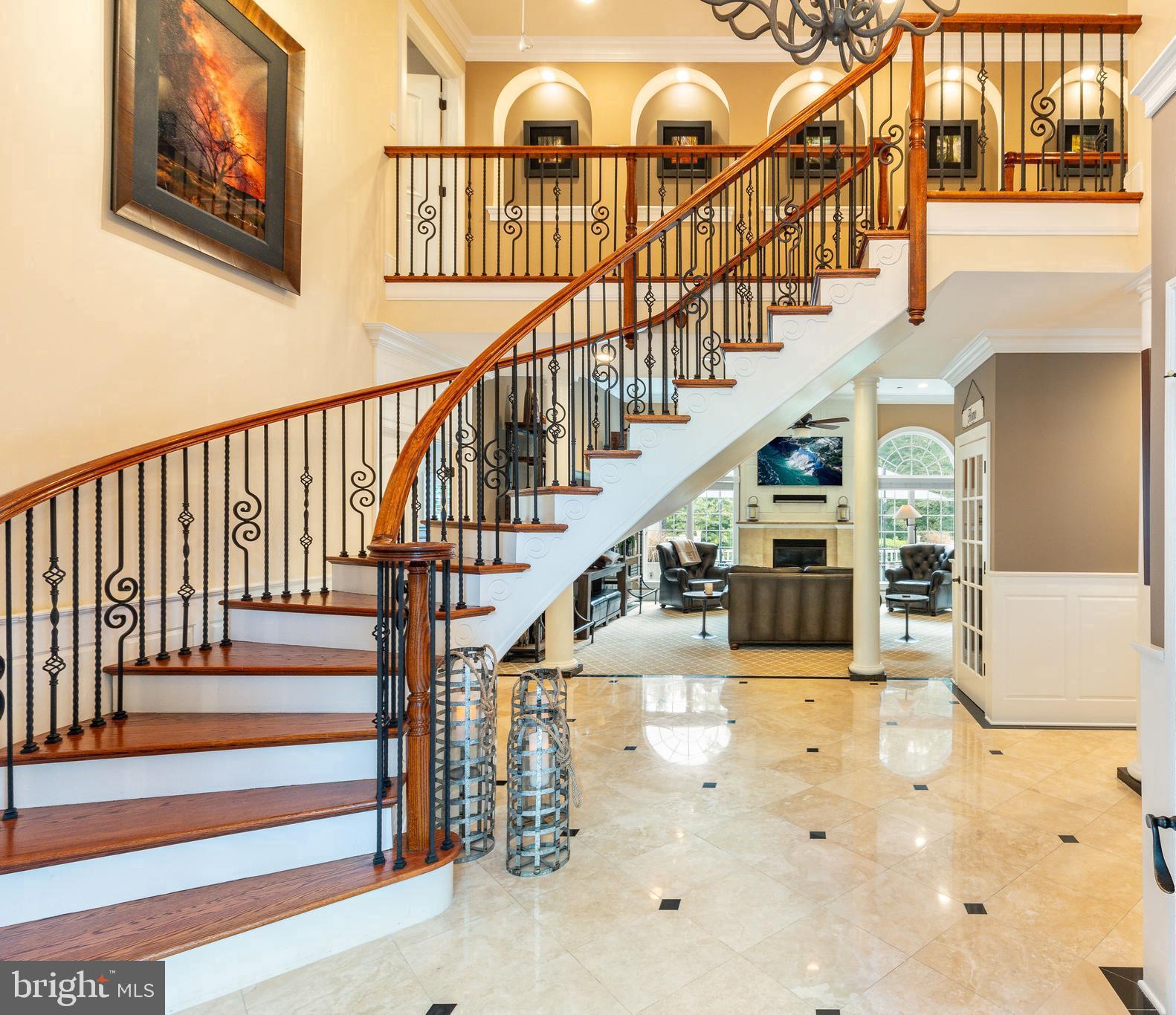 1389 Cedar Grove Road Media, PA 19063 - Photo 6 of 54 Foyer