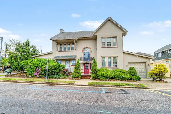 $890,000 | 2 North Montgomery Avenue, Atlantic City, NJ 08401