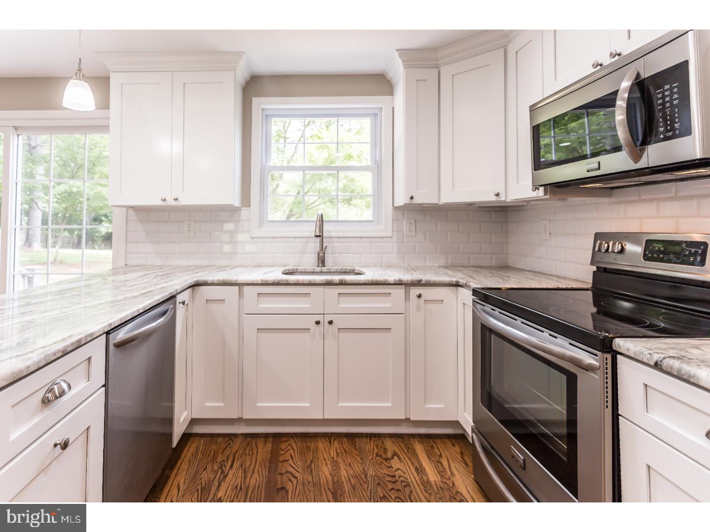 845 Milmar Road Newtown Square, PA 19073 - Photo 10 of 23 Kitchen