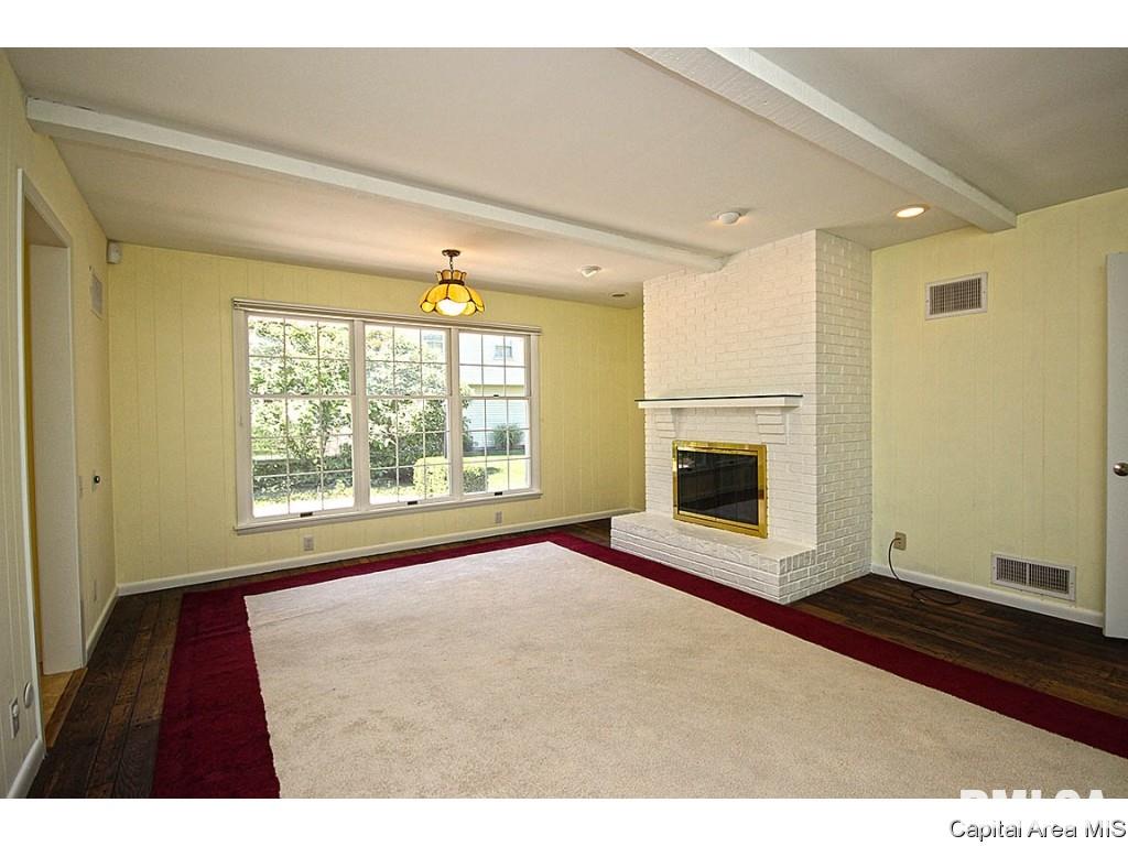 127 Golf Road Springfield, IL 62704 - Photo 13 of 36