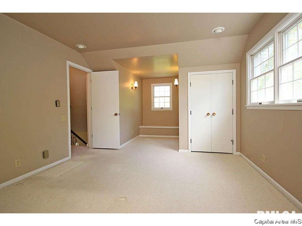 127 Golf Road Springfield, IL 62704 - Photo 26 of 36