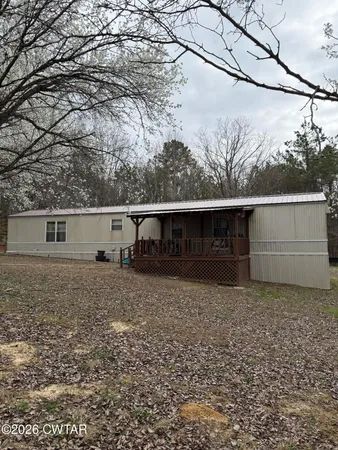a view of a outdoor space