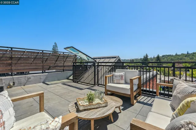 $1,399,000 | 900 Brown Avenue, Lafayette, CA 94549