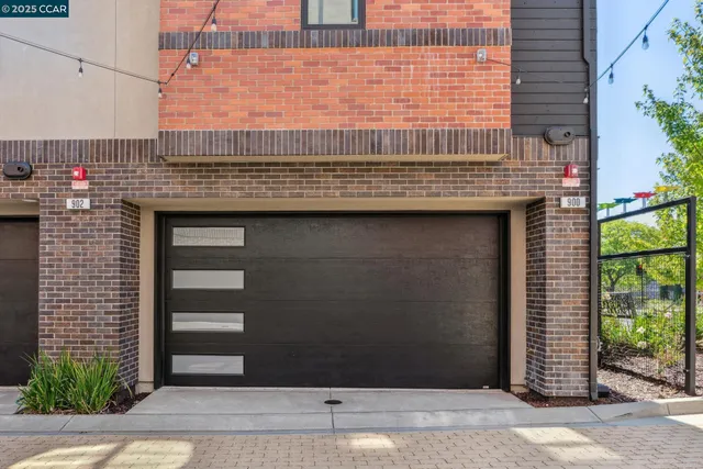 $1,399,000 | 900 Brown Avenue, Lafayette, CA 94549