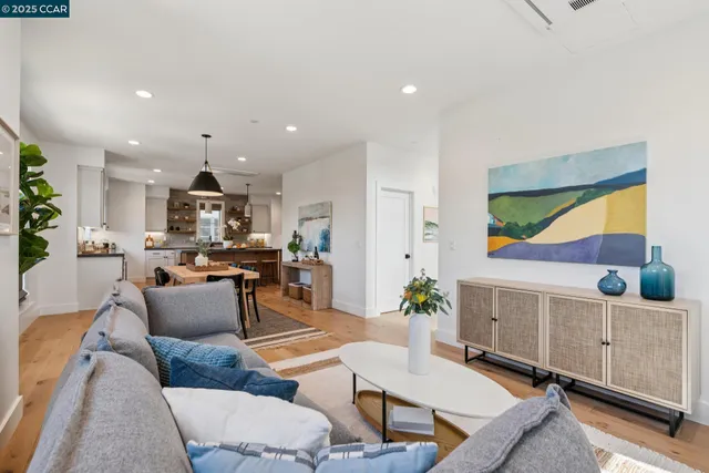 $1,399,000 | 900 Brown Avenue, Lafayette, CA 94549