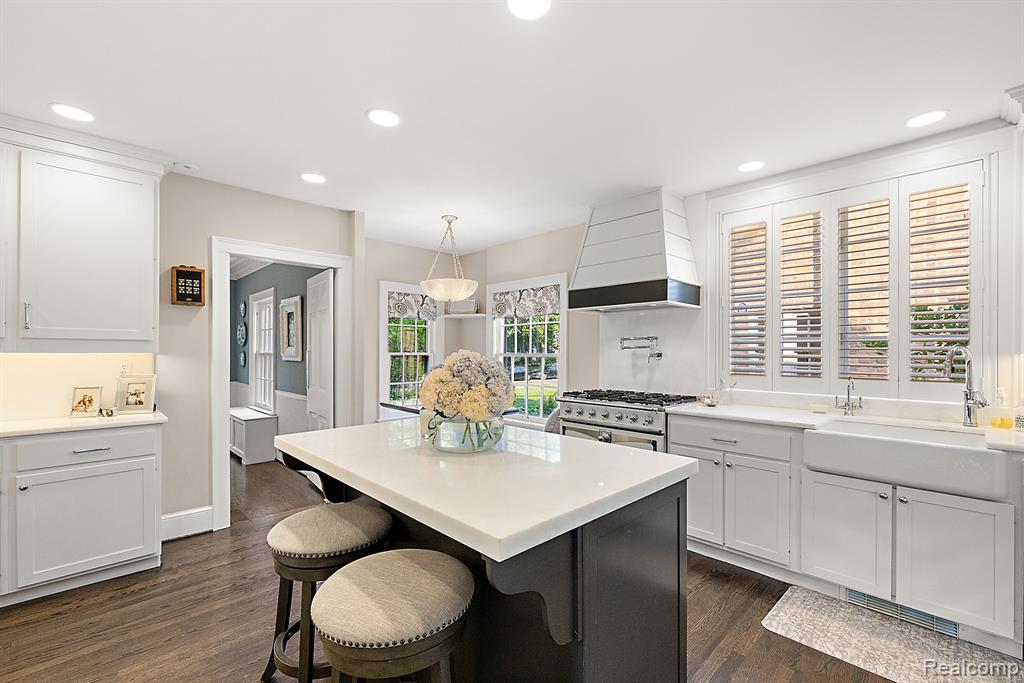 540 Lincoln Road Grosse Pointe, MI 48230 - Photo 19 of 60