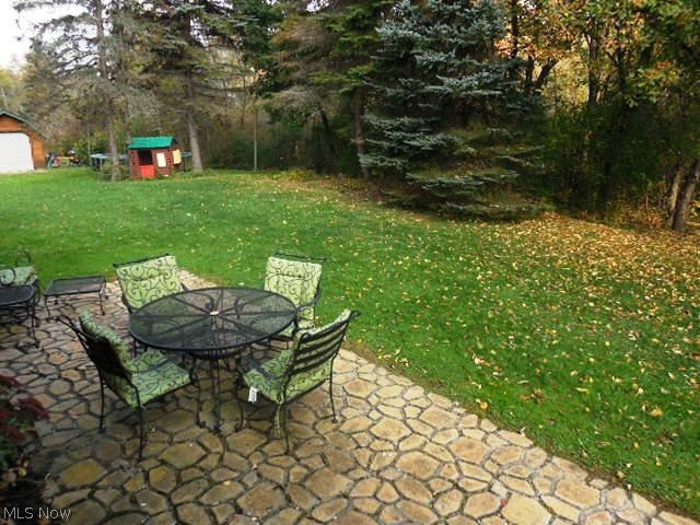 10680 Butternut Road Chesterland, OH 44026 - Photo 12 of 16