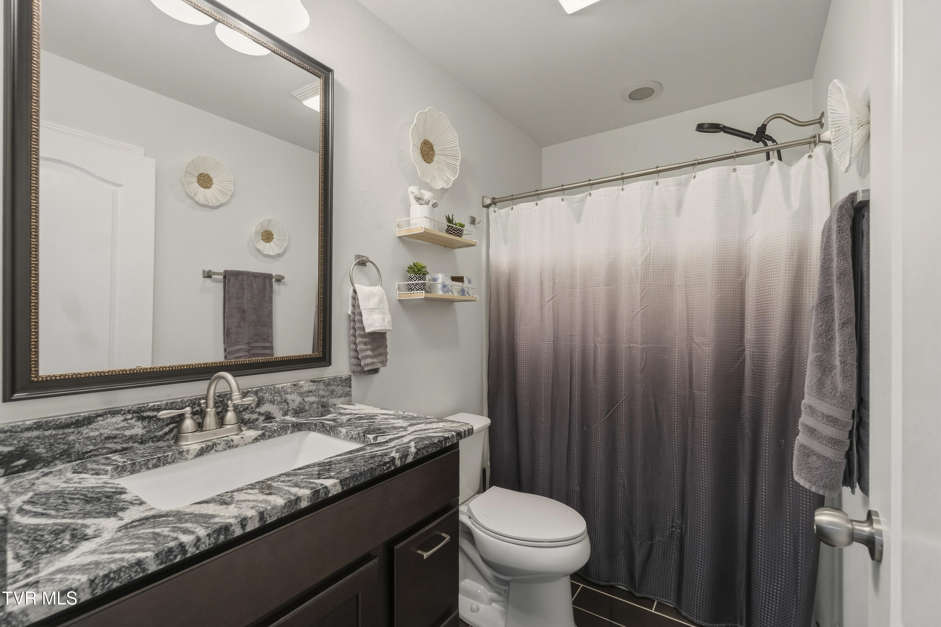 152 Grace Drive Greeneville, TN 37745 - Photo 14 of 32 DSC03346