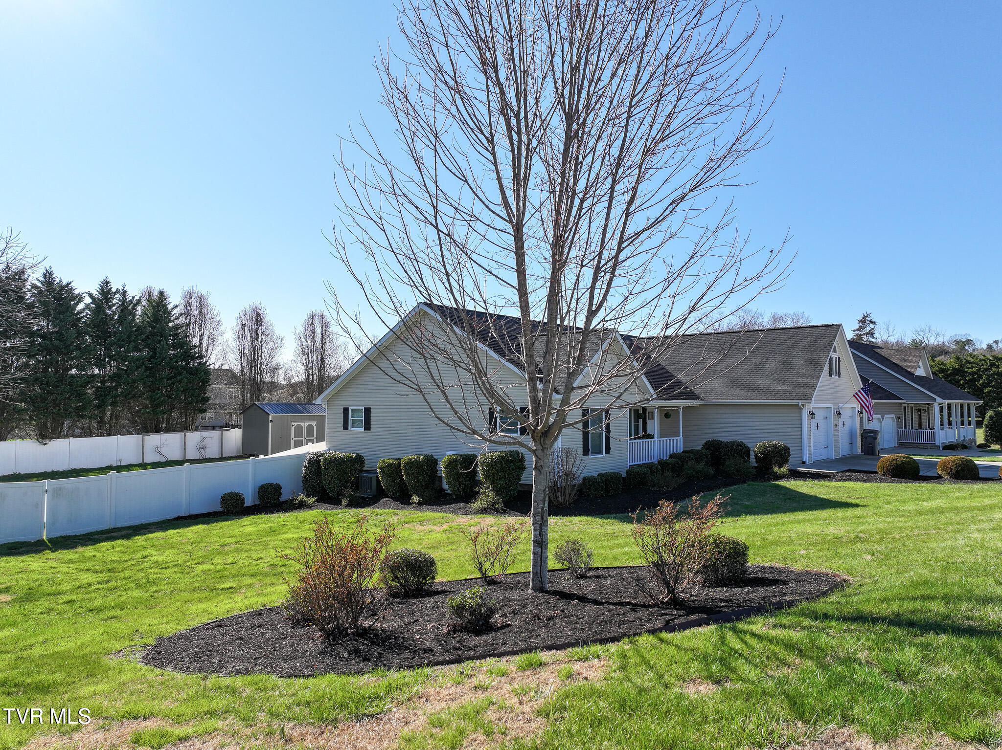 152 Grace Drive Greeneville, TN 37745 - Photo 28 of 32 DJI_20260309164510_0285_D