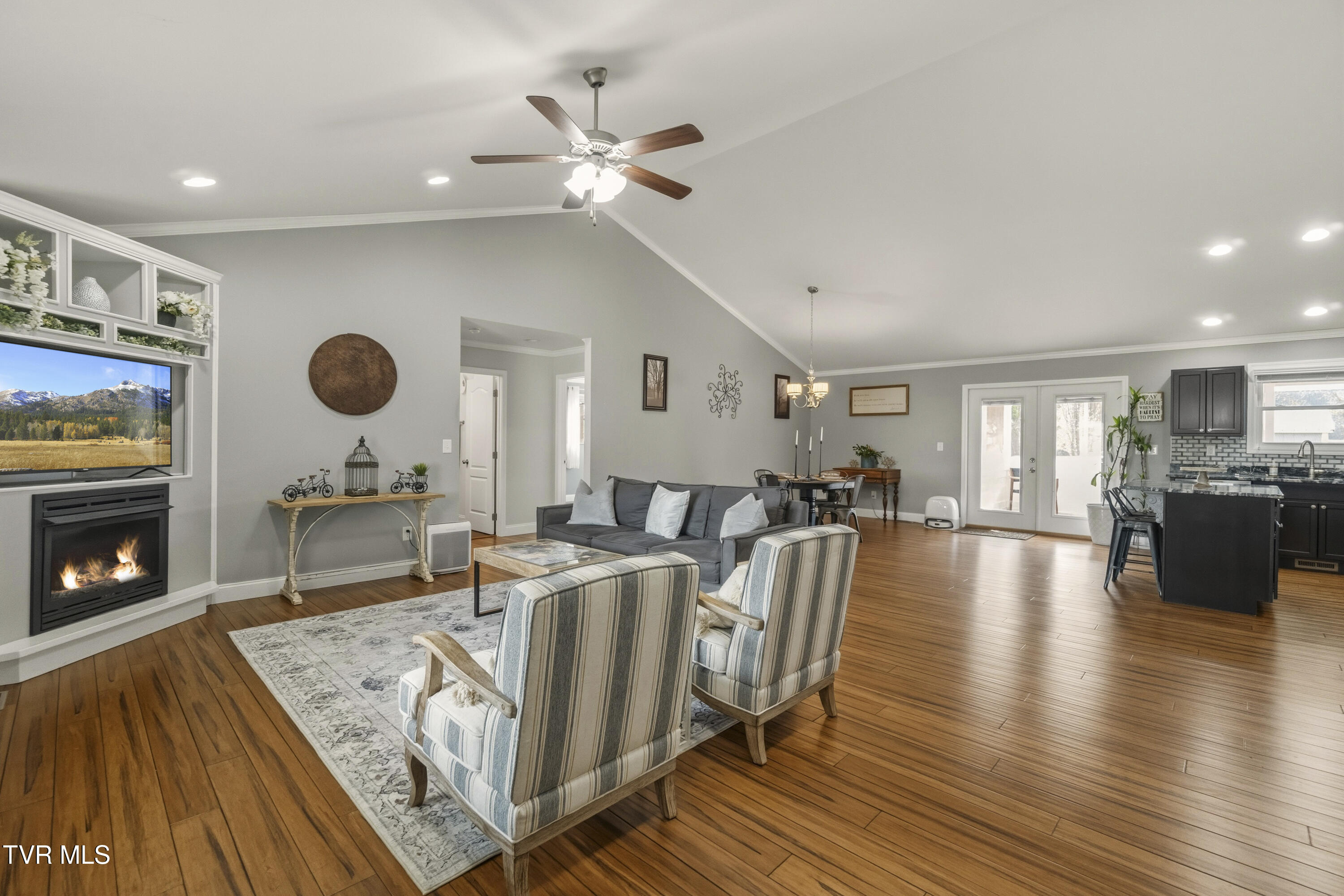 152 Grace Drive Greeneville, TN 37745 - Photo 6 of 32 DSC03229
