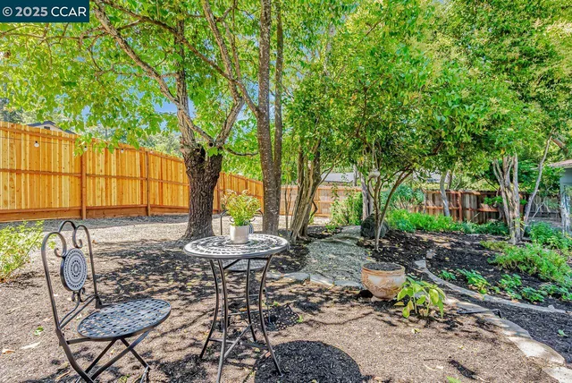 $1,230,000 | 183 Camino Pablo, Orinda, CA 94563