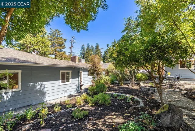 $1,230,000 | 183 Camino Pablo, Orinda, CA 94563