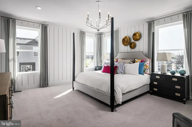 $649,990 | 2167 Glacier Road, Herndon, VA 20170