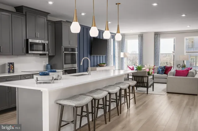 $649,990 | 2167 Glacier Road, Herndon, VA 20170