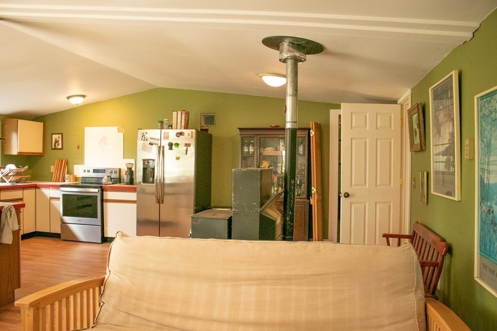 427 Turners Falls Road Montague, MA 01351 - Photo 7 of 28 Gallery Image 7