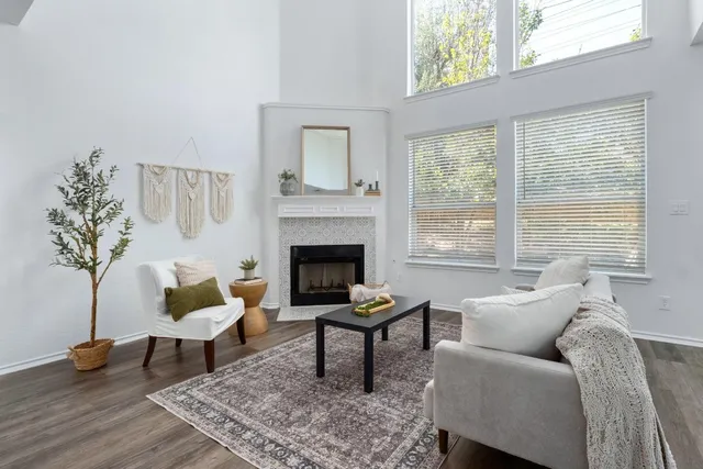 $2,695 | 13508 Campesina Drive, Austin, TX 78727