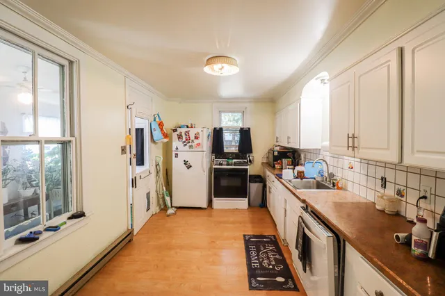 $179,900 | 54 Nissley Street, Middletown, PA 17057