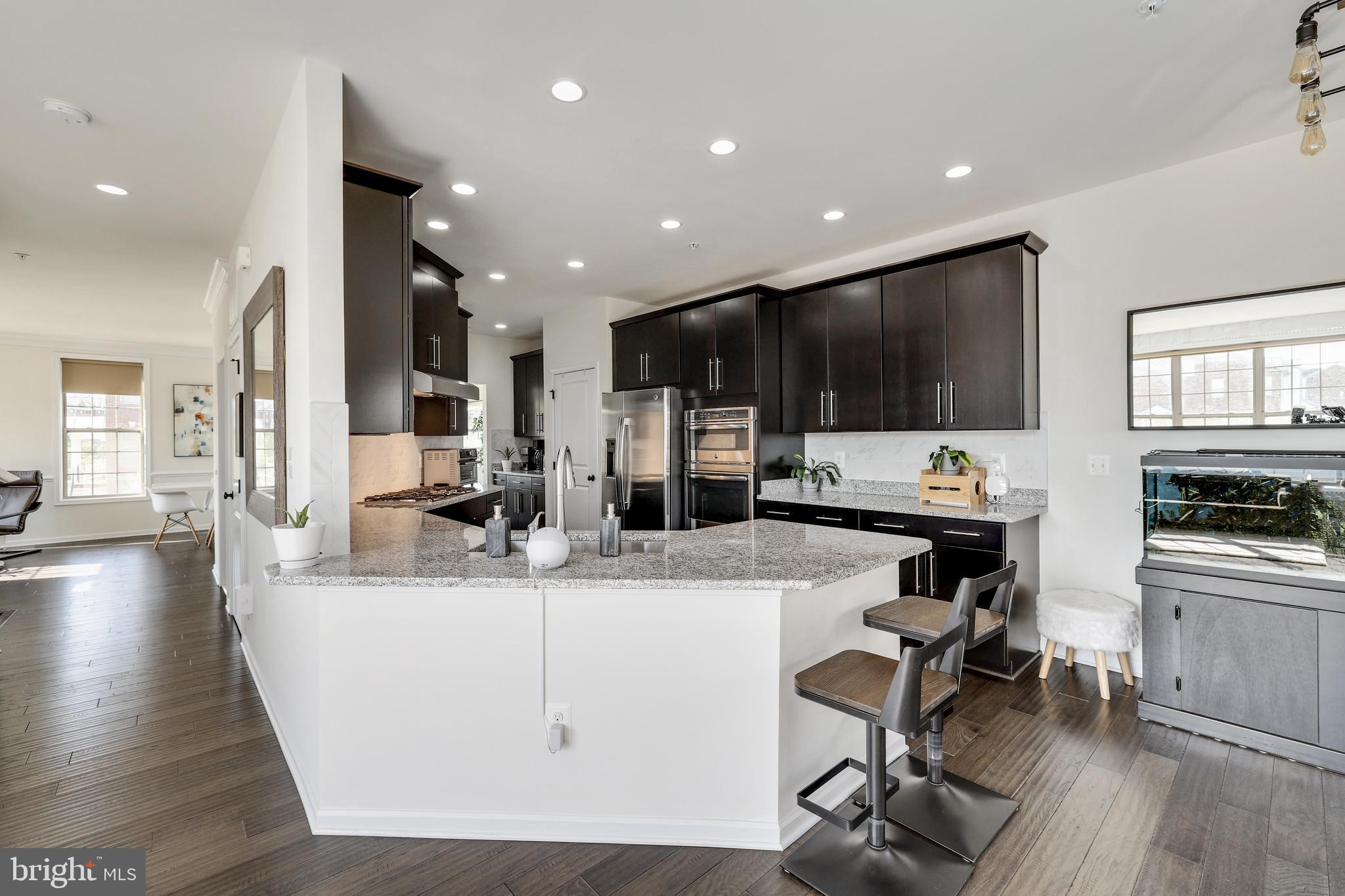 22635 Naugatuck Square Ashburn, VA 20148 - Photo 11 of 46