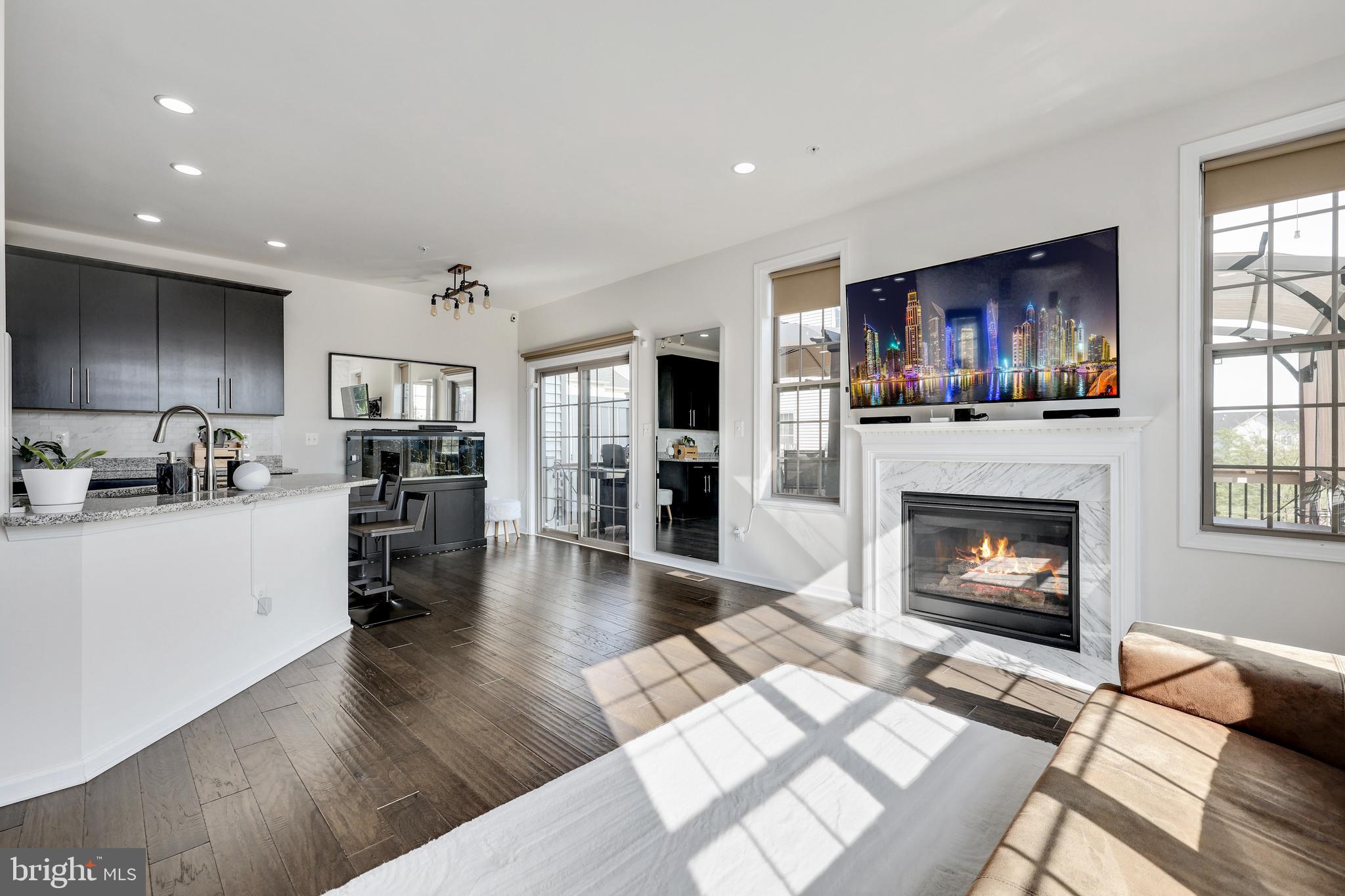 22635 Naugatuck Square Ashburn, VA 20148 - Photo 12 of 46