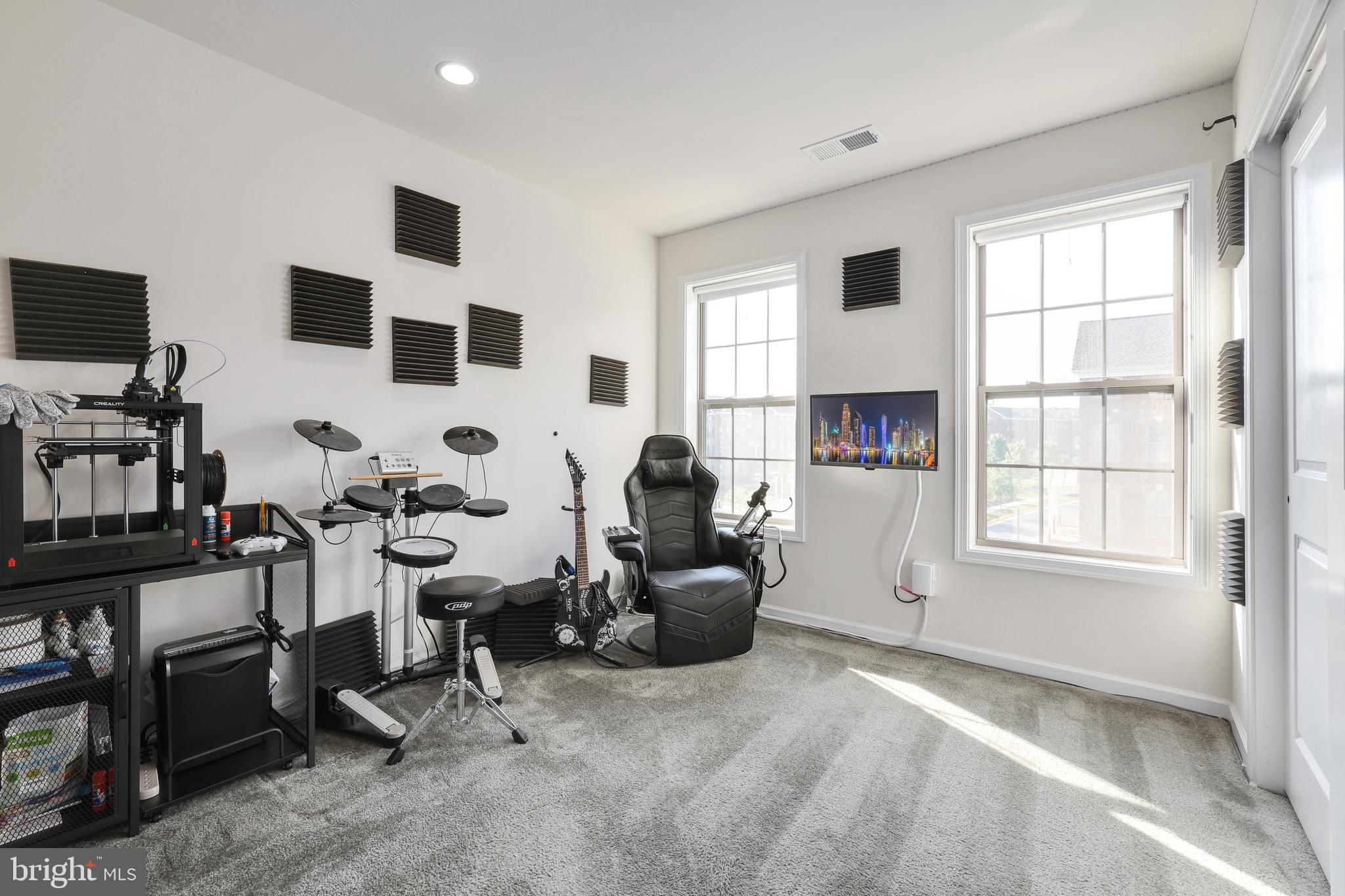 22635 Naugatuck Square Ashburn, VA 20148 - Photo 24 of 46