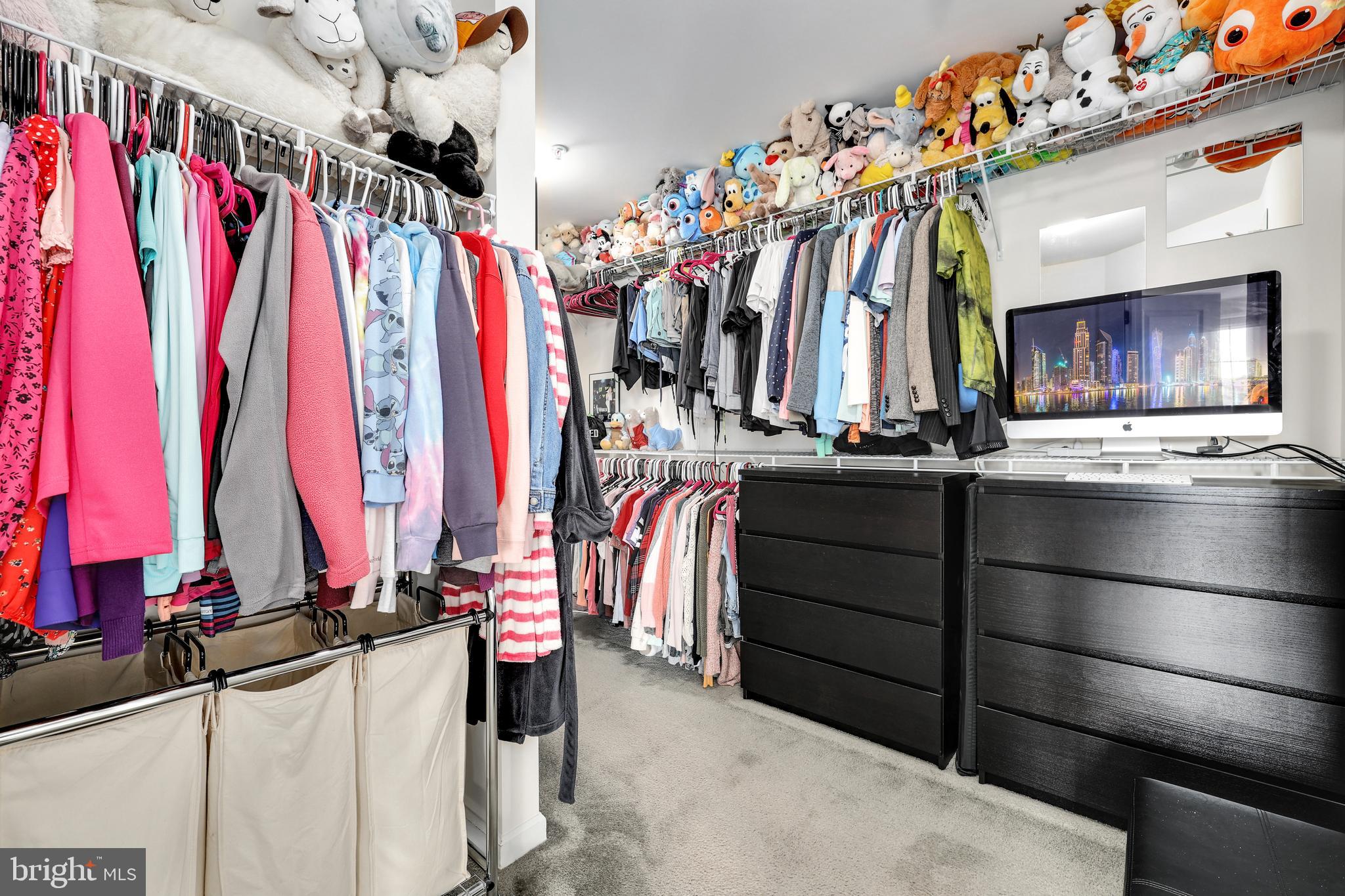 22635 Naugatuck Square Ashburn, VA 20148 - Photo 33 of 46