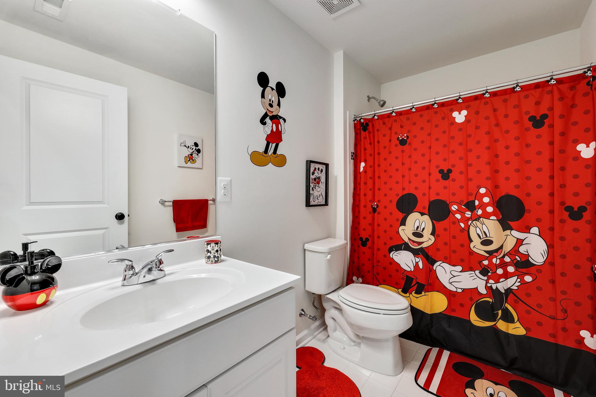 22635 Naugatuck Square Ashburn, VA 20148 - Photo 36 of 46