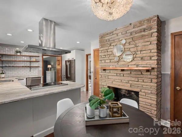 $589,000 | 8 Fernlawn Road, Asheville, NC 28805