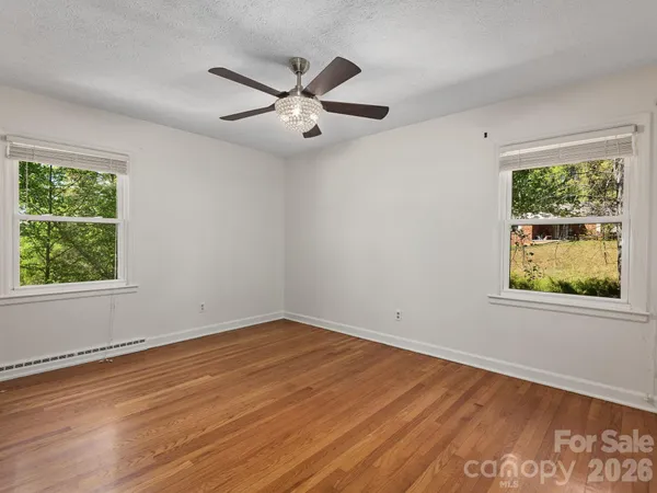 $589,000 | 8 Fernlawn Road, Asheville, NC 28805
