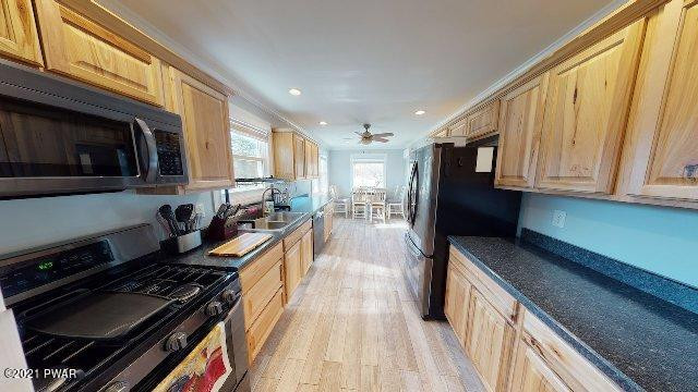 115 Chestnut Ridge Road Dingmans Ferry, PA 18328 - Photo 8 of 47 Kitchen