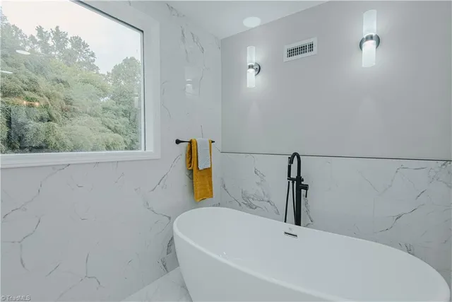 $765,000 | 115 Coachlight Trail, Burlington, NC 27215