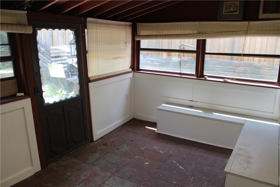 2306 3rd Street Wilson, PA 18042 - Photo 12 of 14 Enclosed sun room
