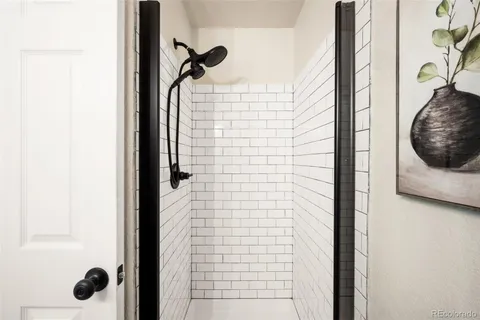 $595,000 | 811 Union Street, Lakewood, CO 80401