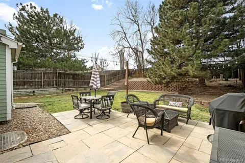 $595,000 | 811 Union Street, Lakewood, CO 80401