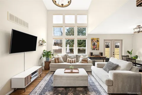 $595,000 | 811 Union Street, Lakewood, CO 80401