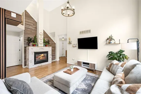 $595,000 | 811 Union Street, Lakewood, CO 80401