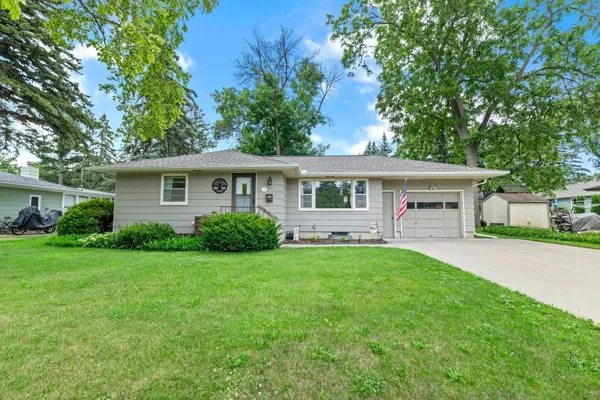 $324,000 | 512 Woodley Street East, Northfield, MN 55057
