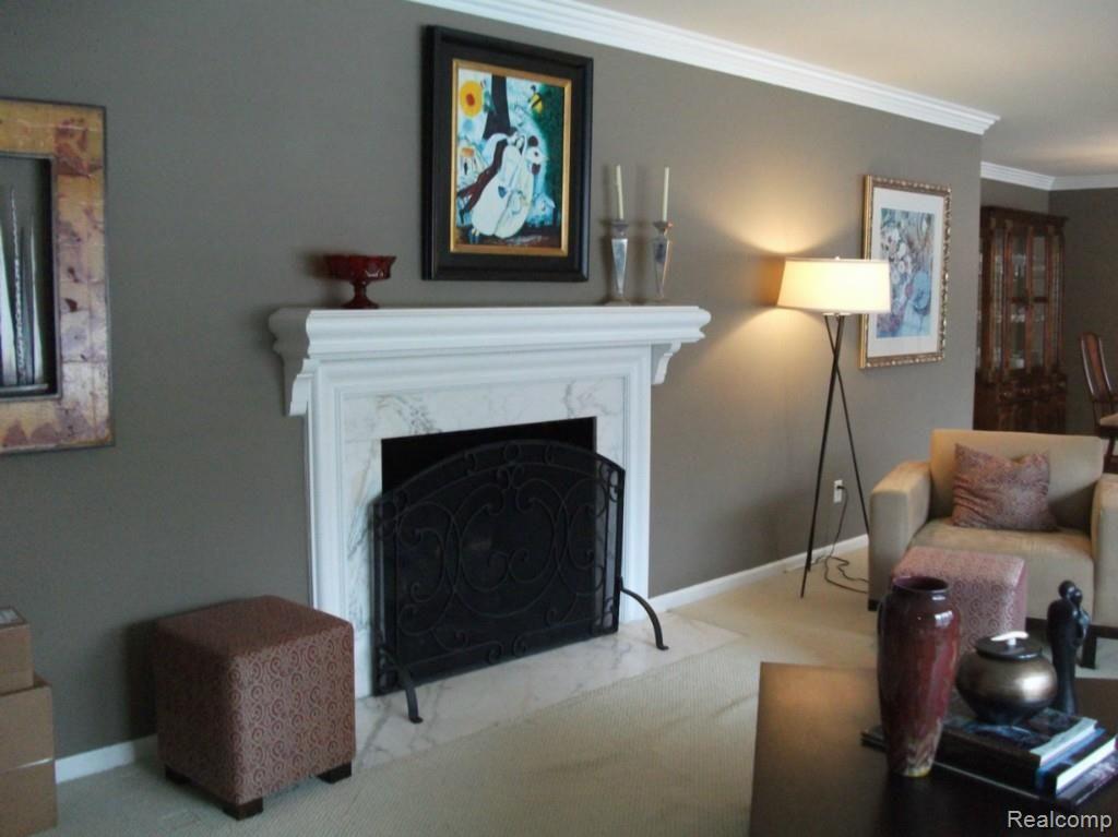 1085 Fox Chase Road Bloomfield Hills, MI 48301 - Photo 4 of 27 Living Room Fireplace