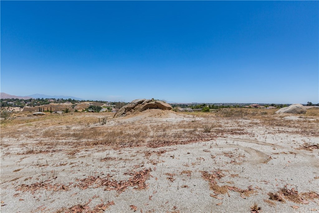4 Spencer Riverside Ca Riverside, CA 92506 - Photo 1 of 6