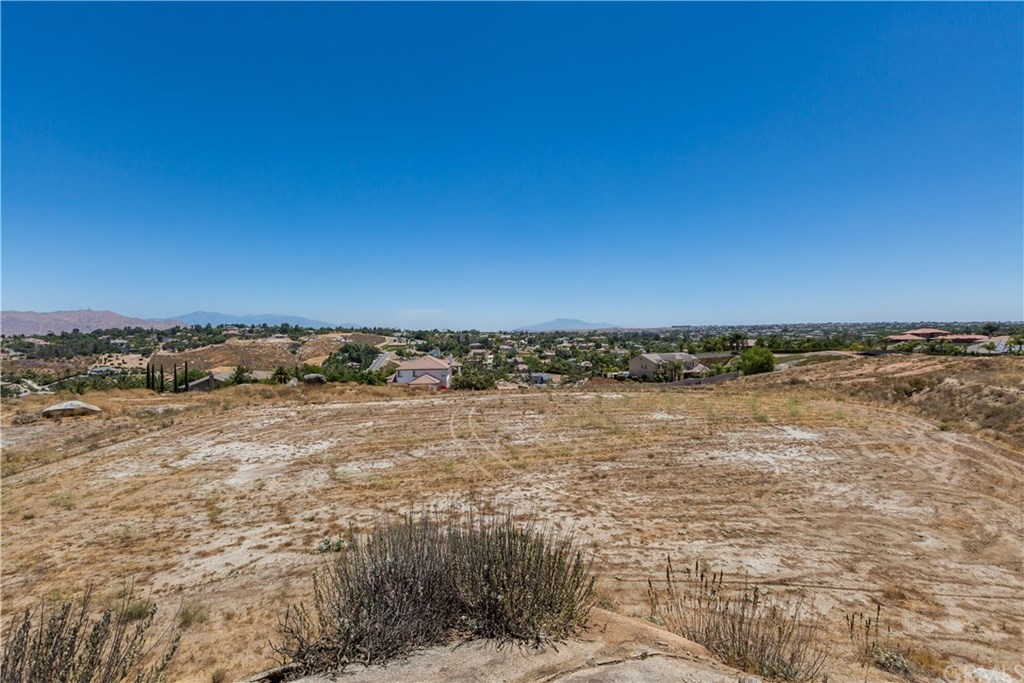 4 Spencer Riverside Ca Riverside, CA 92506 - Photo 3 of 6