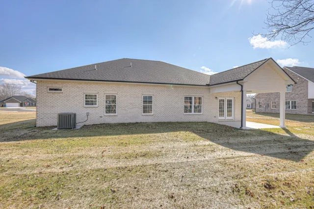 $402,900 | 333 Blanford Circle, Manchester, TN 37355